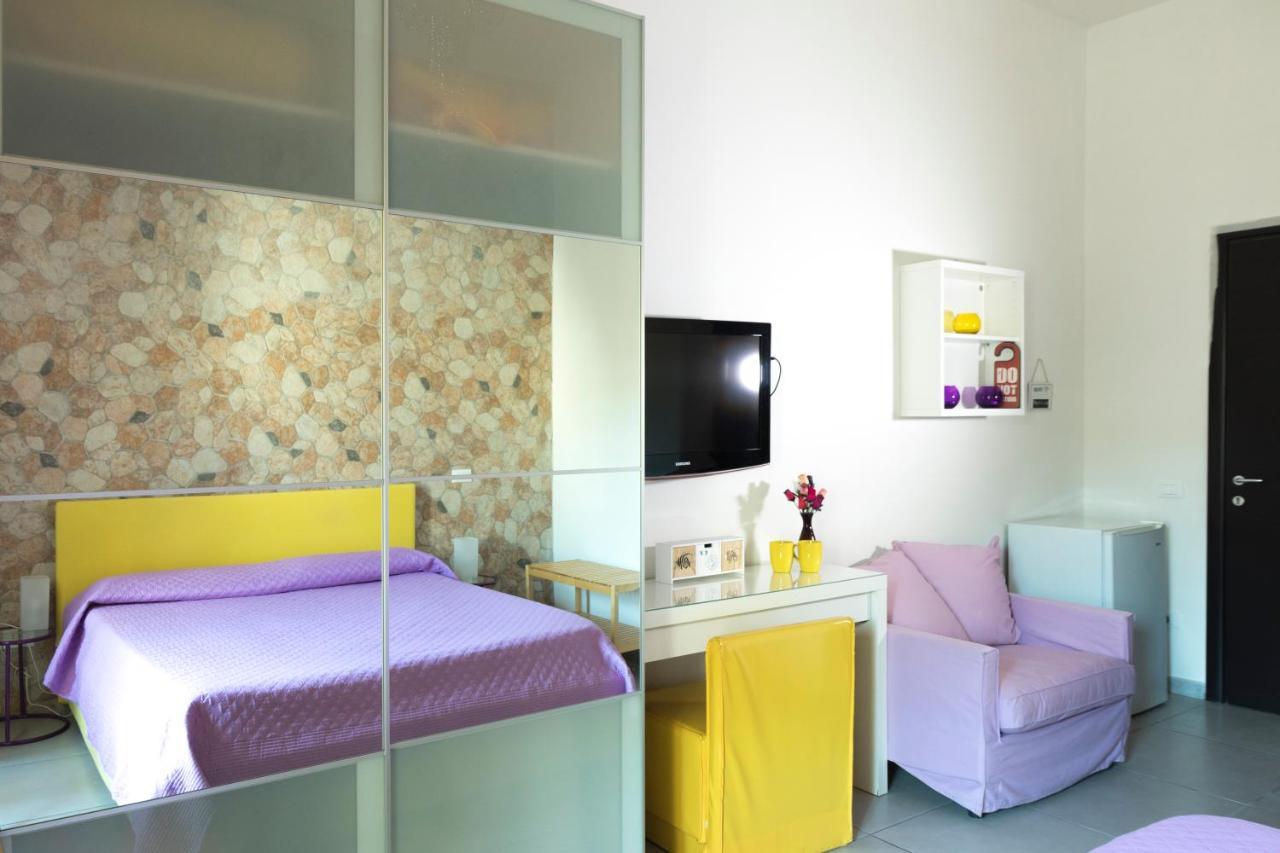 Bed and Breakfast Megaride Santa Lucia Neapel Exterior foto