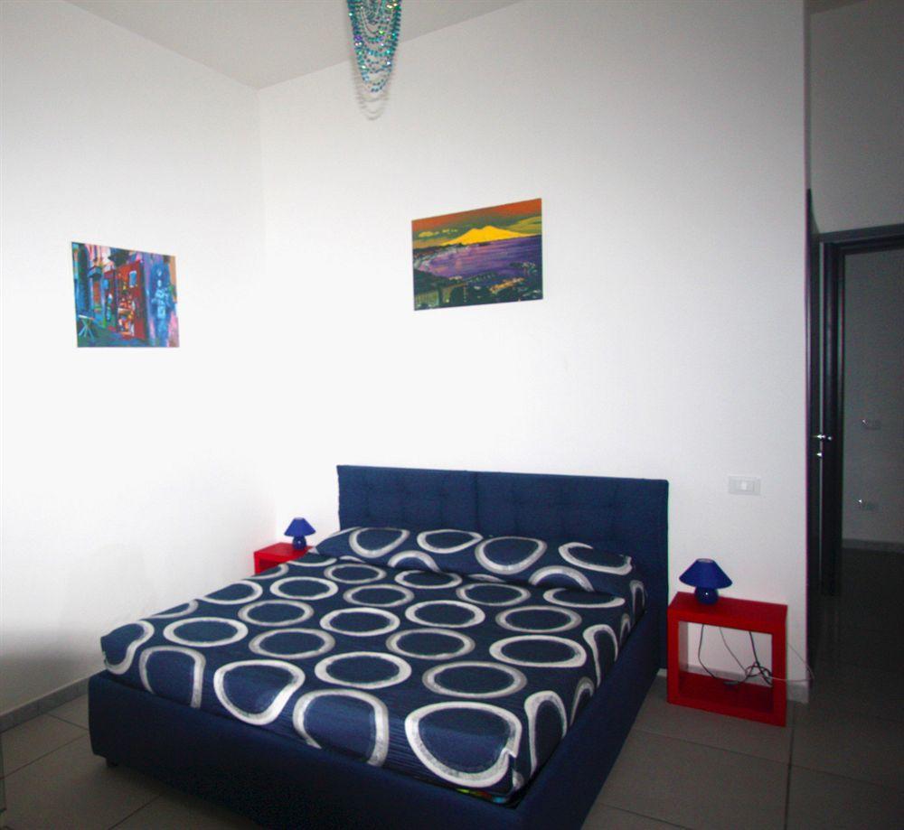 Bed and Breakfast Megaride Santa Lucia Neapel Exterior foto